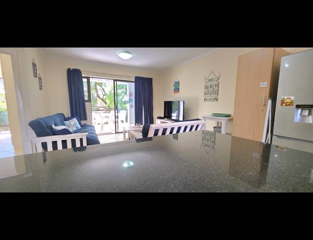 2 BEDROOM APARTMENT FOR SALE IN HARTENBOS CENTRAL